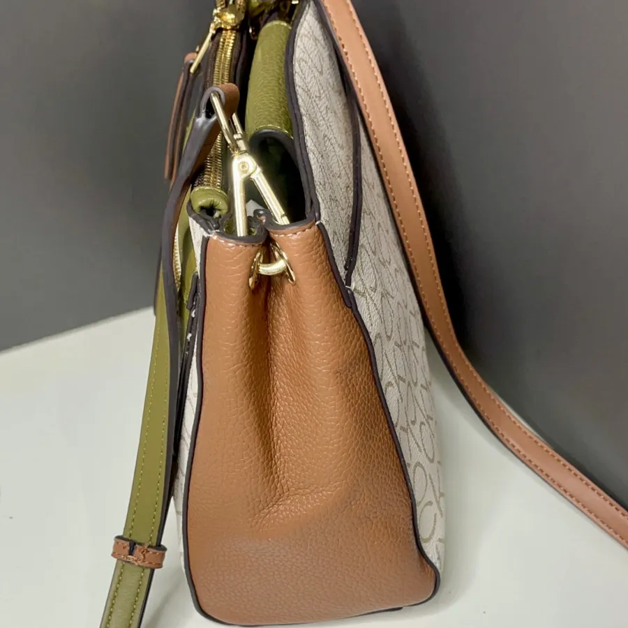 کیف شیک Calvin Klein