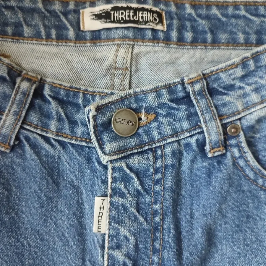 شلوارک جینthree jeans