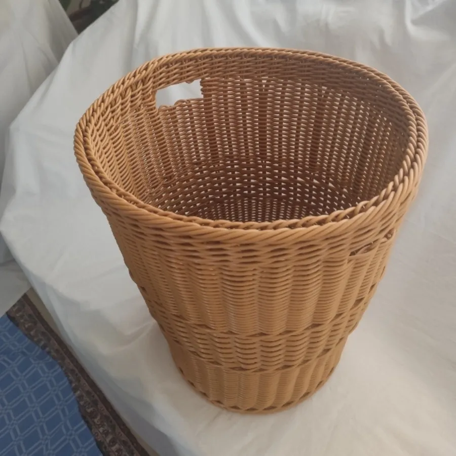 سبد لباس چرک