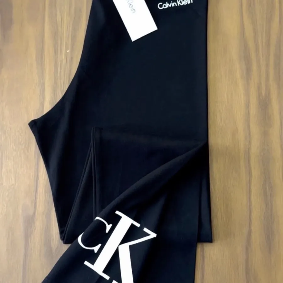 لگ calvin klein