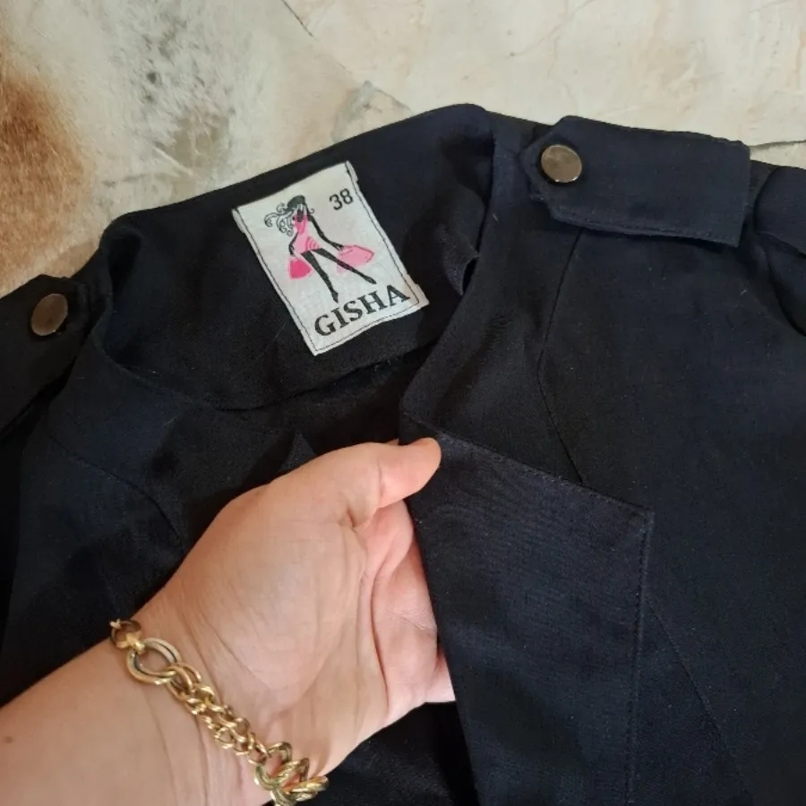 مانتو مشکی خنک