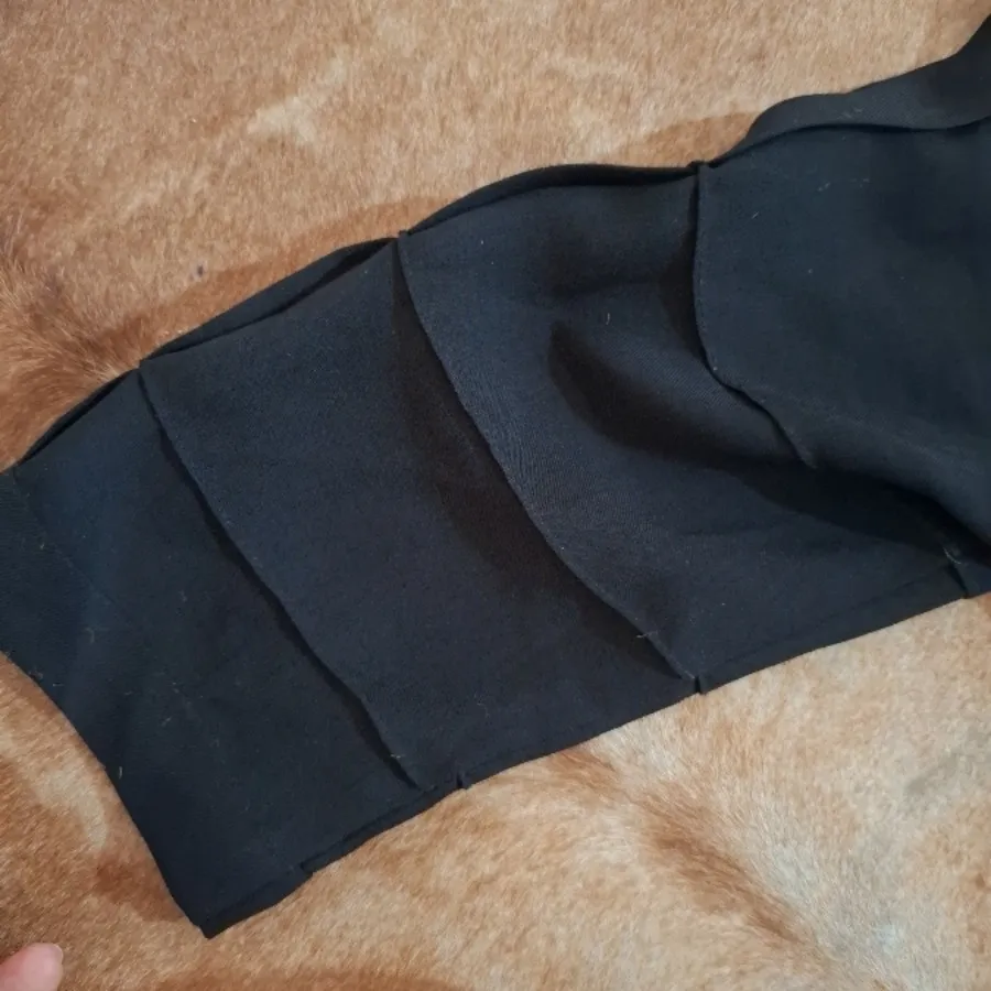 مانتو مشکی خنک