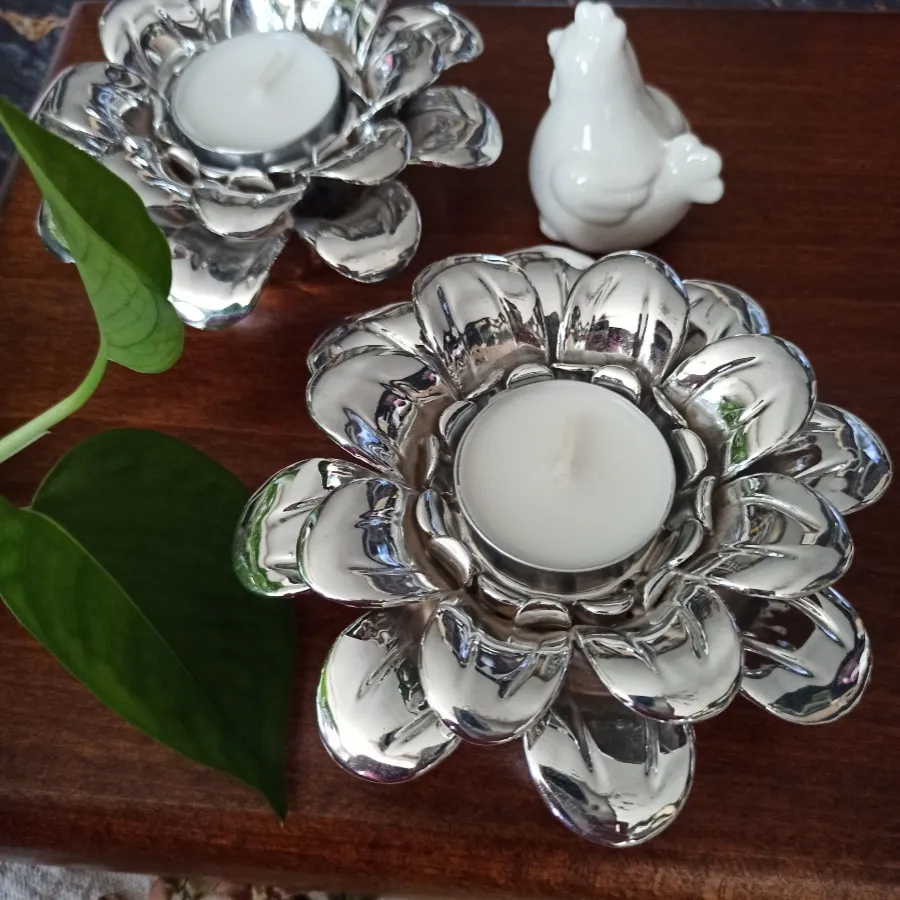 جا شمعی طرح گل 
وارداتی