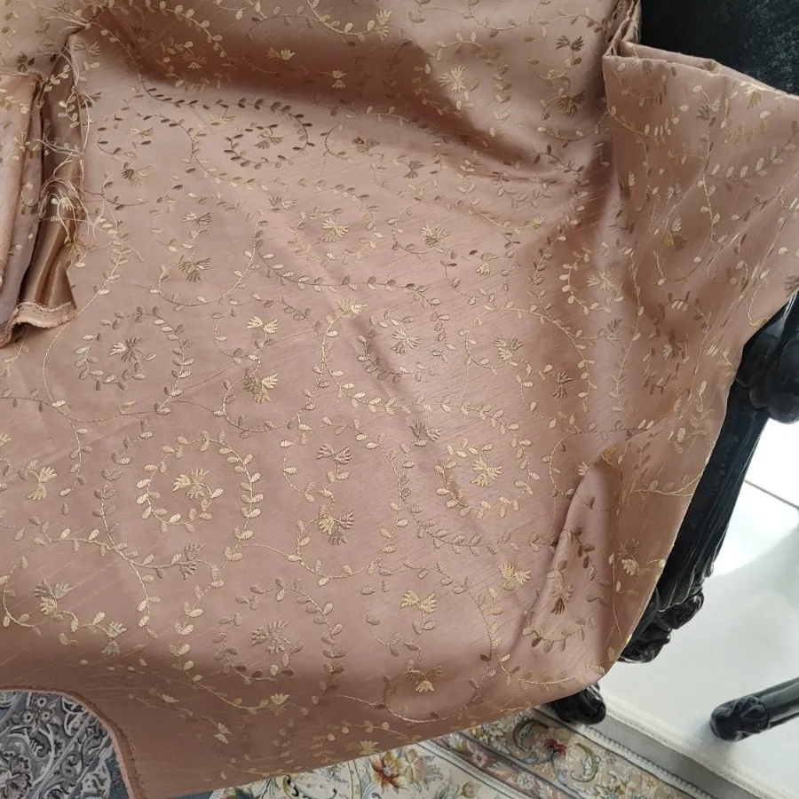پارچه مجلسی گلدوزی