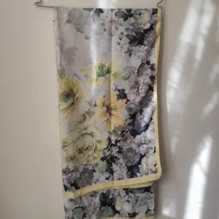 روسری قواره دار