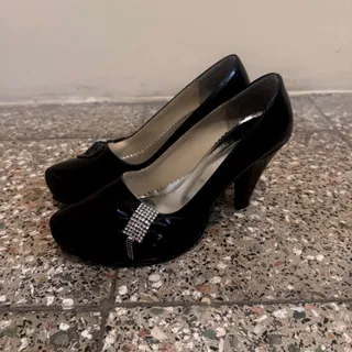 کفش ورنی مشکی