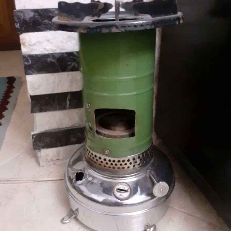 چراغ والور قدیمی