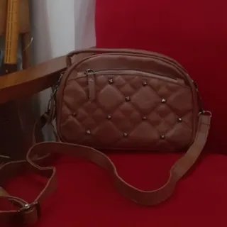 کیف قهوه ای