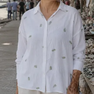 شومیز سفید