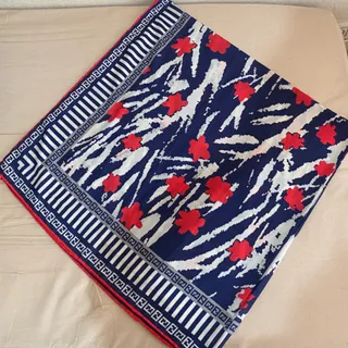روسری مارک دار ابریشمی