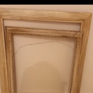 دوعدد قاب عکس خام