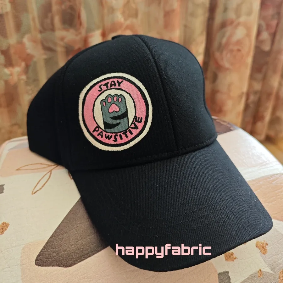 کلاه کپ طرح پنجه گربه