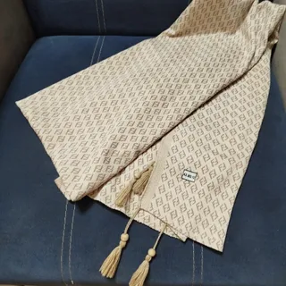 شال فندی