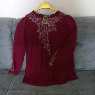 بلوز نخی نگین کاری