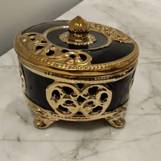 شکلات خوری