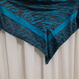 روسری ساتن