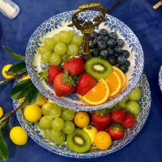 شیرینی خوری