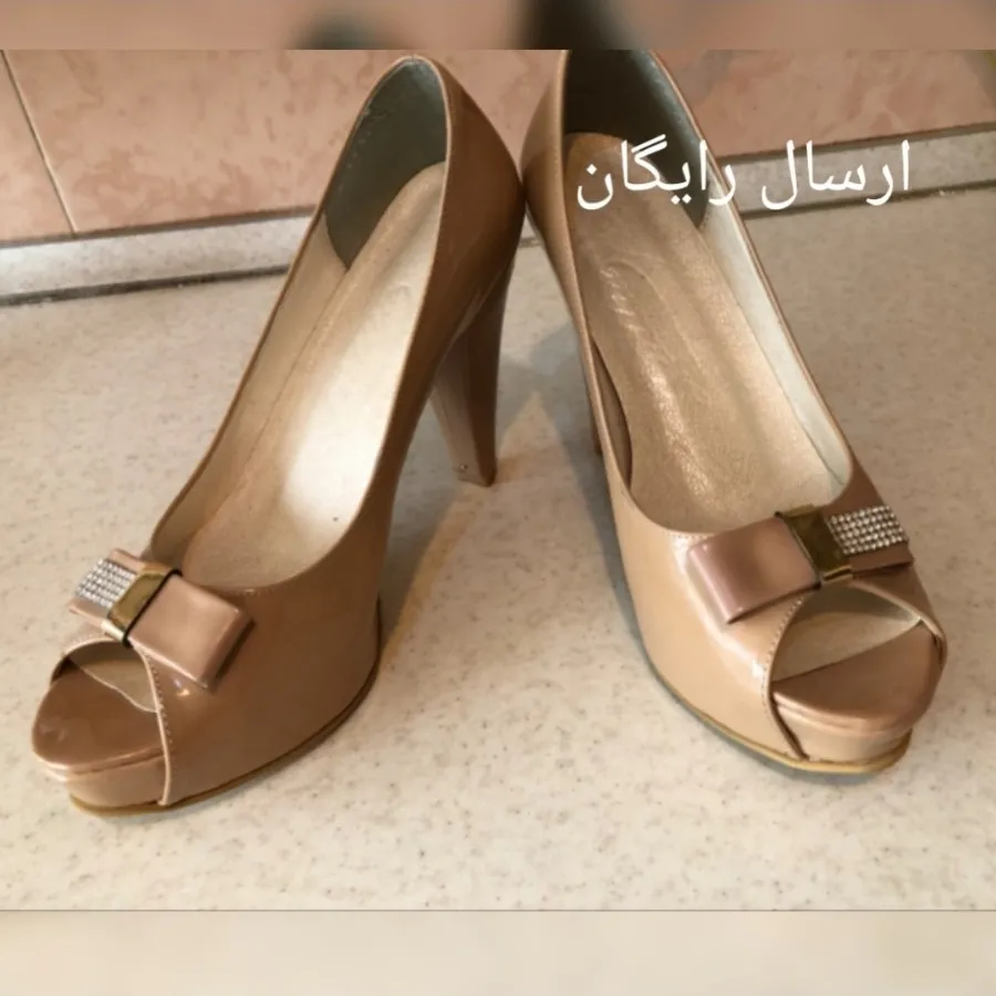 کفش نسکافه ای