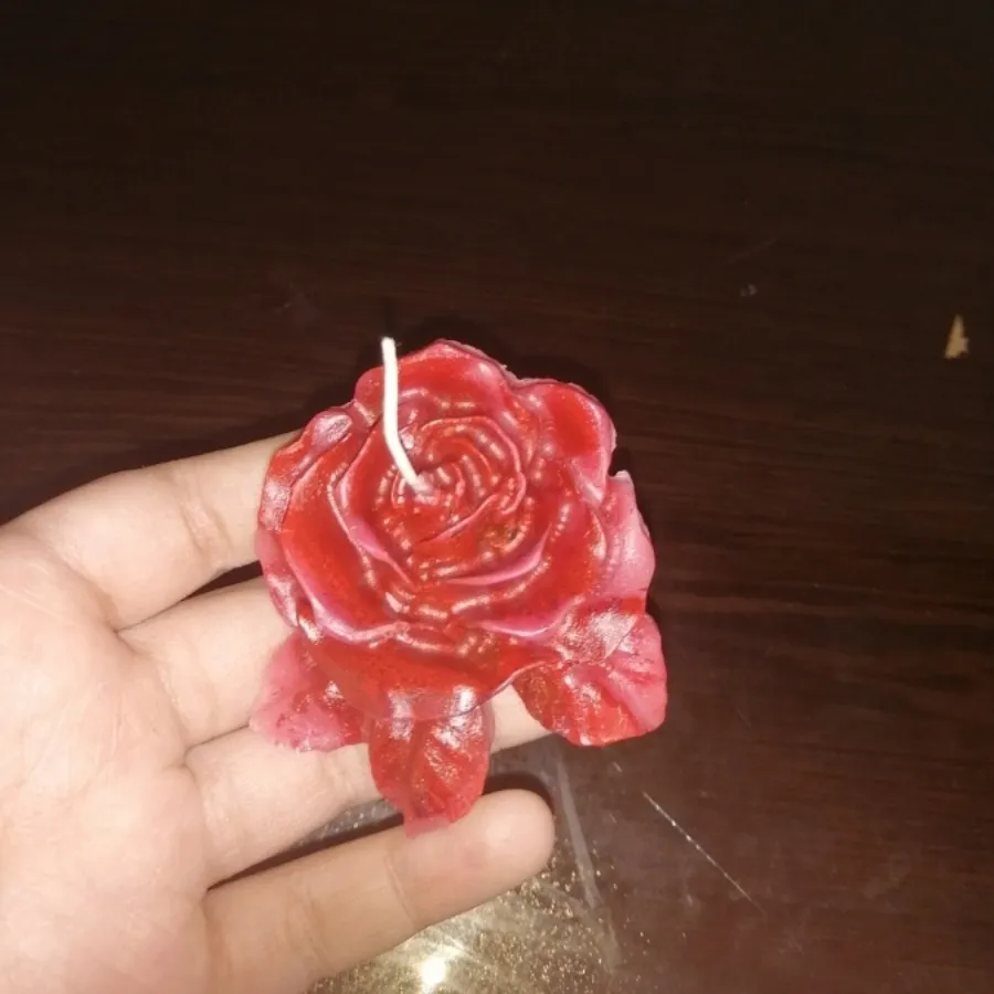 شمع مدل گل و قلب