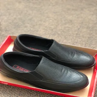 کفش چرم