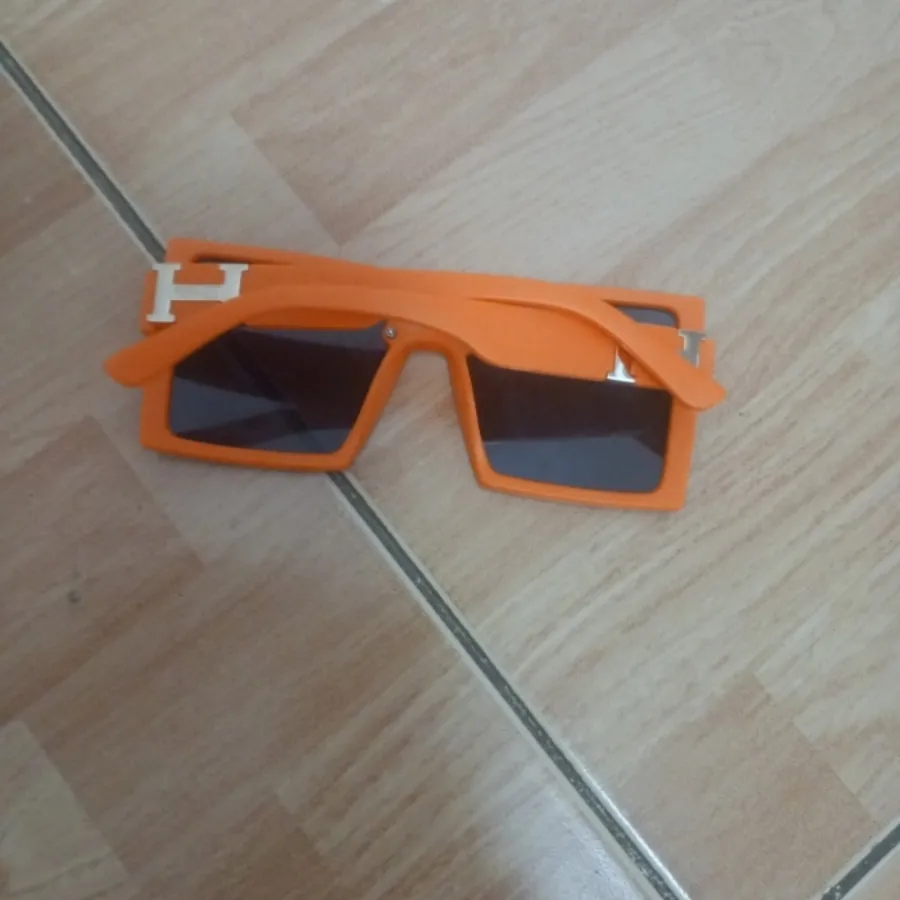 عینک اسپرت