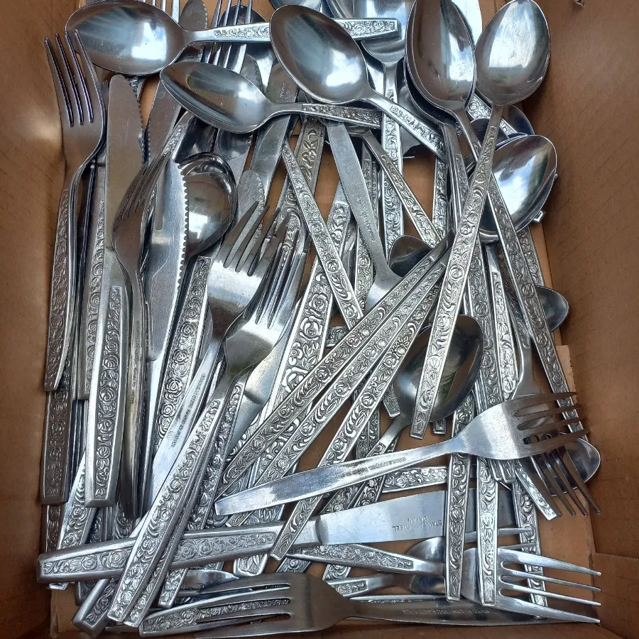 کاردو چنگال گل سرخ قدیمی