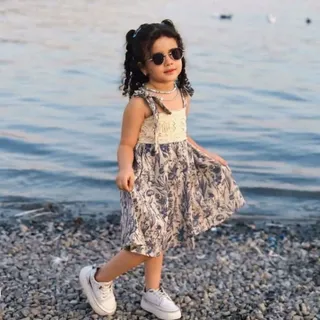 دخترونه