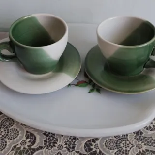 فنجان و نعلبکی سرامیکی