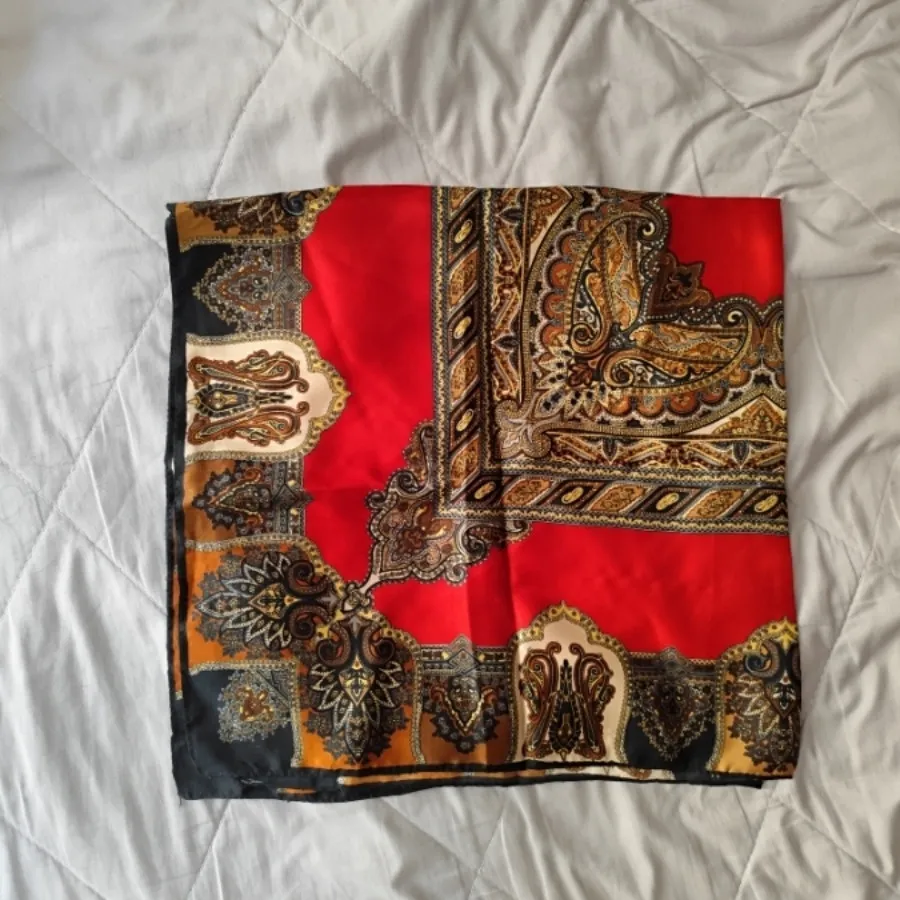 روسری ساتن ابریشم