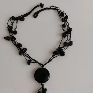 رومانتویی و گردنبند