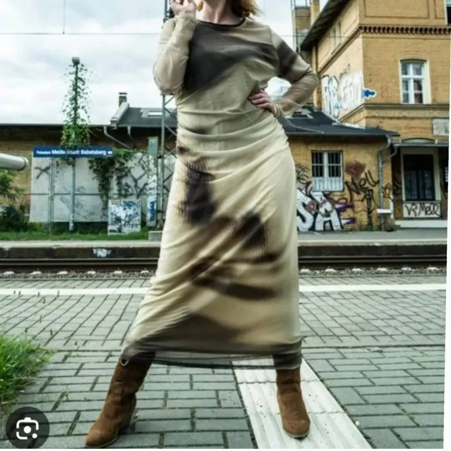 پیراهن مجلسی برند اروپایی