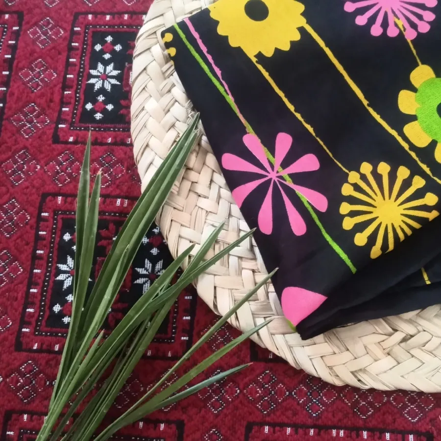 شال هرمس گل گلی