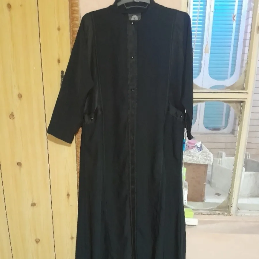 عبا یا مانتو خارجی