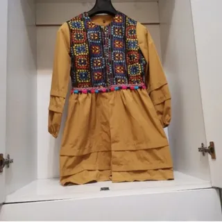 مانتو سنتی کرم خردلی