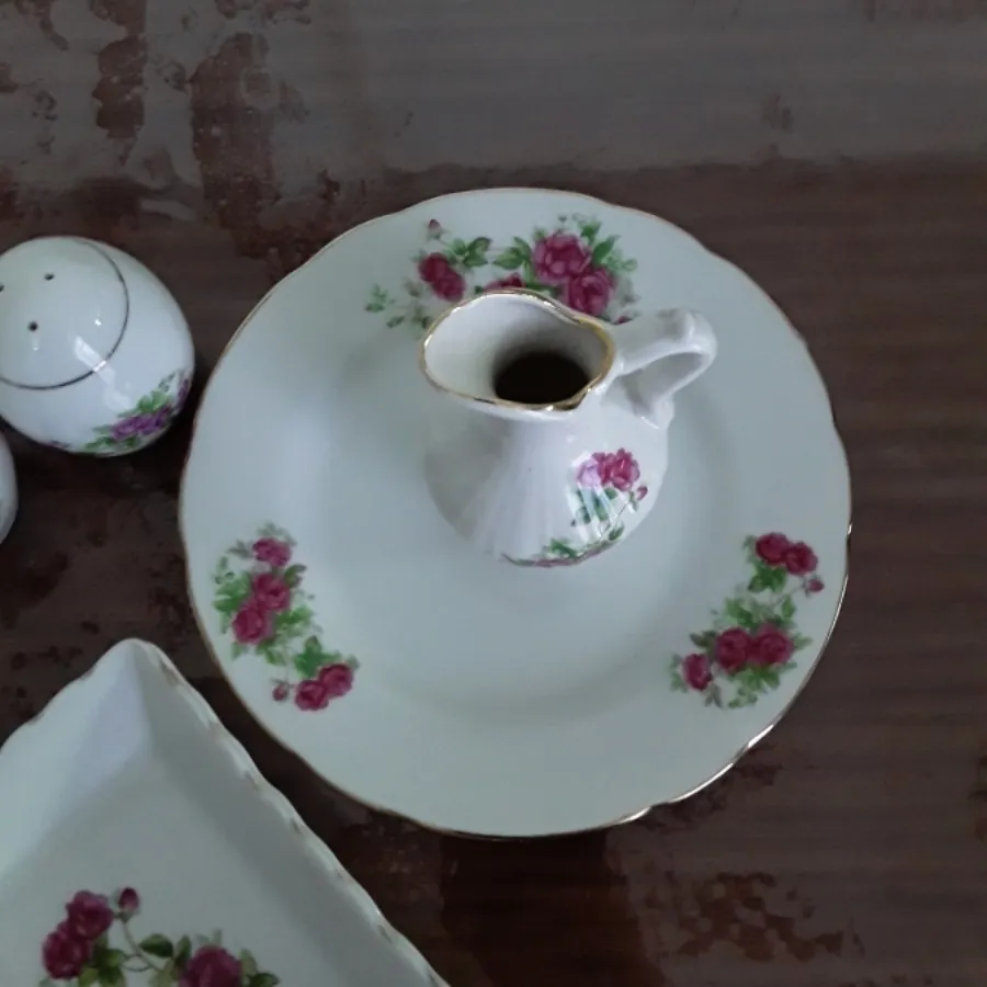 آبلیموخوری گل سرخی