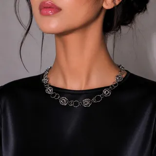 گردنبند نقره ای کد 019