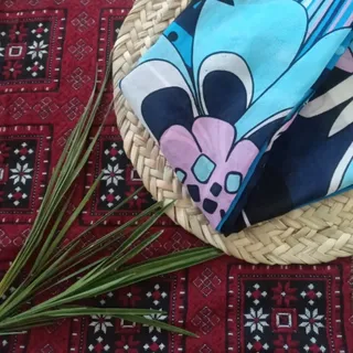 روسری قواره بزرگ