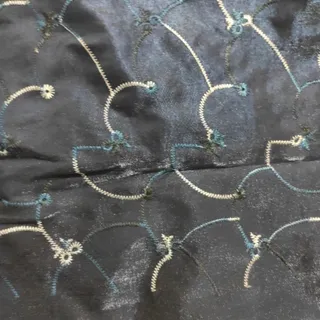 پارچه شومیزی شاهین دار