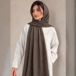 شال قهوه ای نخی