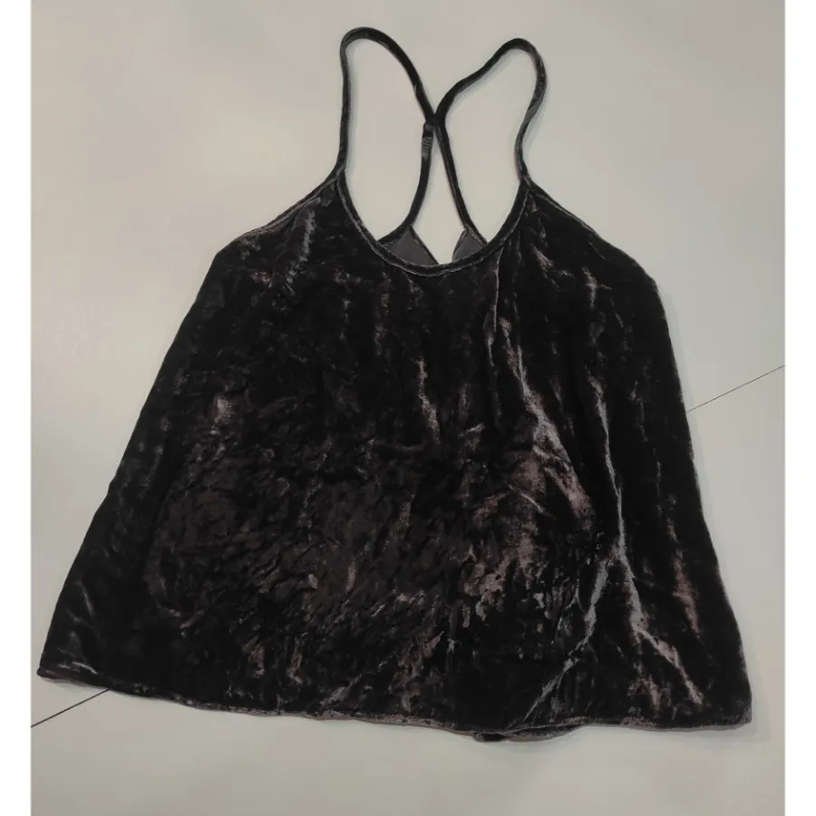تاپ zara