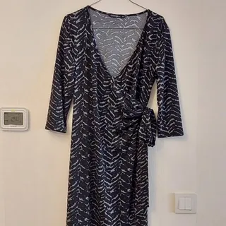 پیراهن زنانه