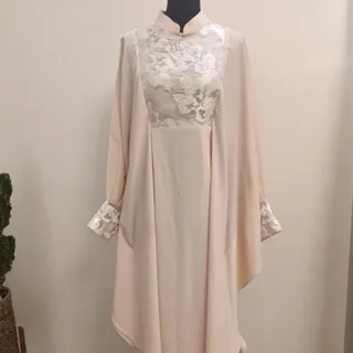 عبا نورا