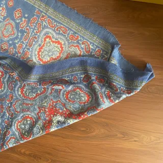 روسری پشمی بزرگ