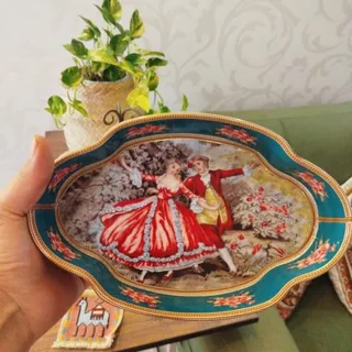ظرف سرو