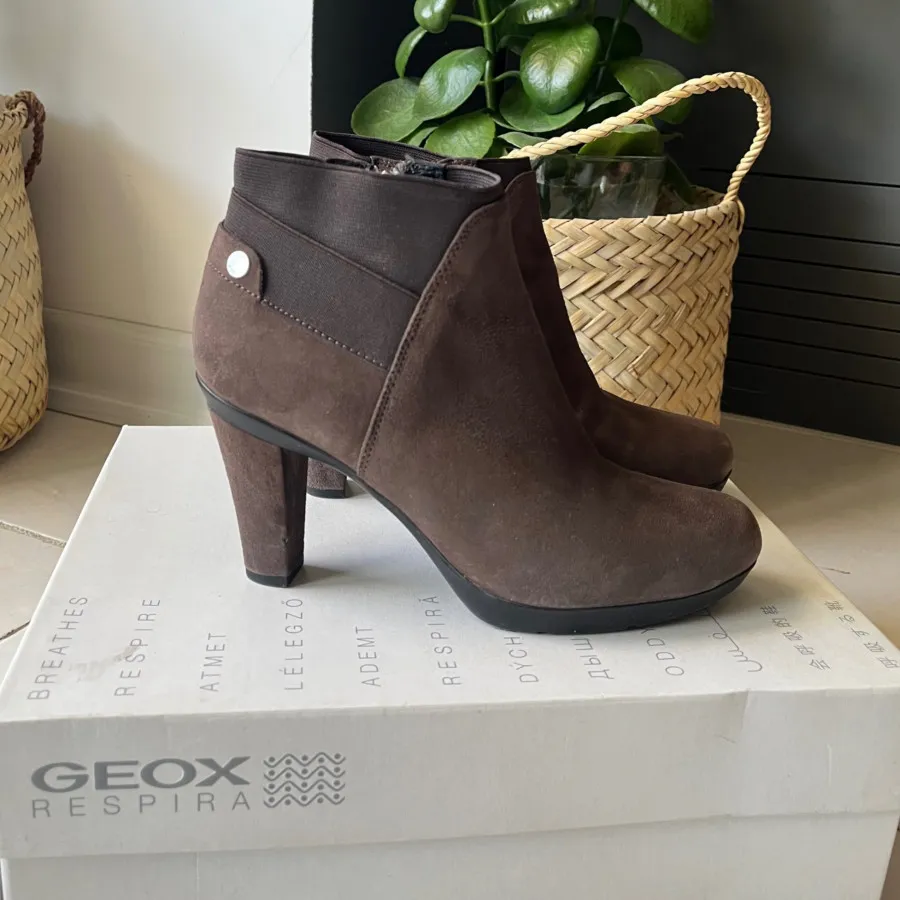 نیم بوت (برند Geox)