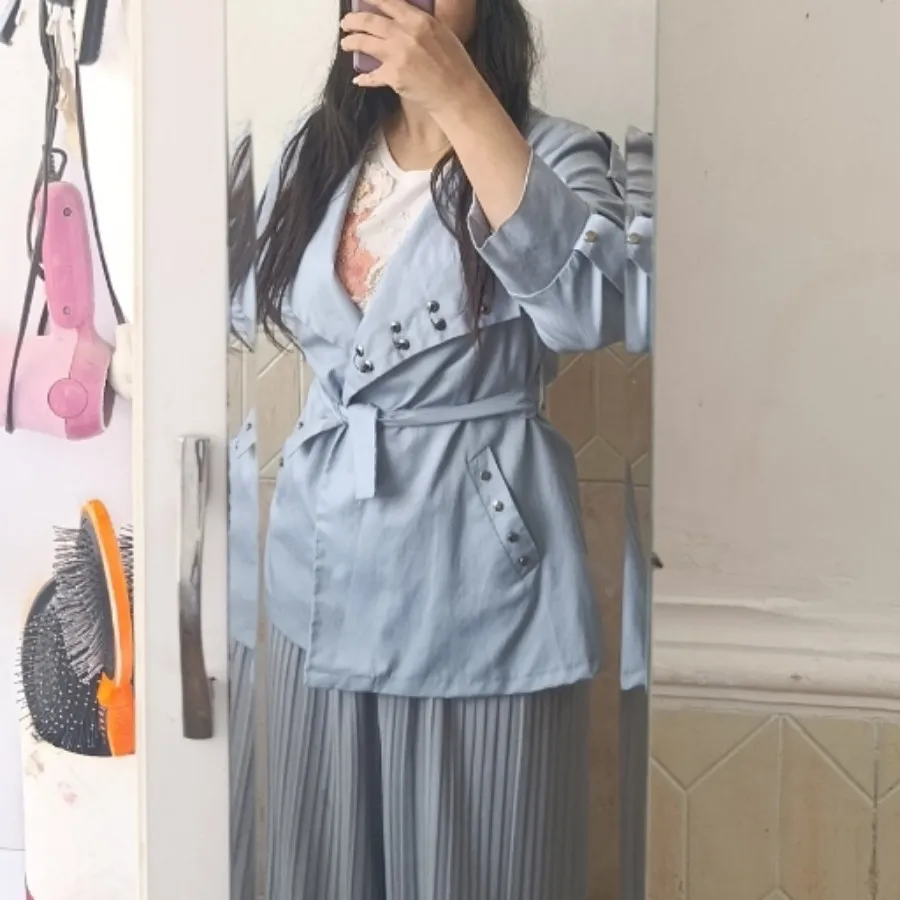 کت آبی