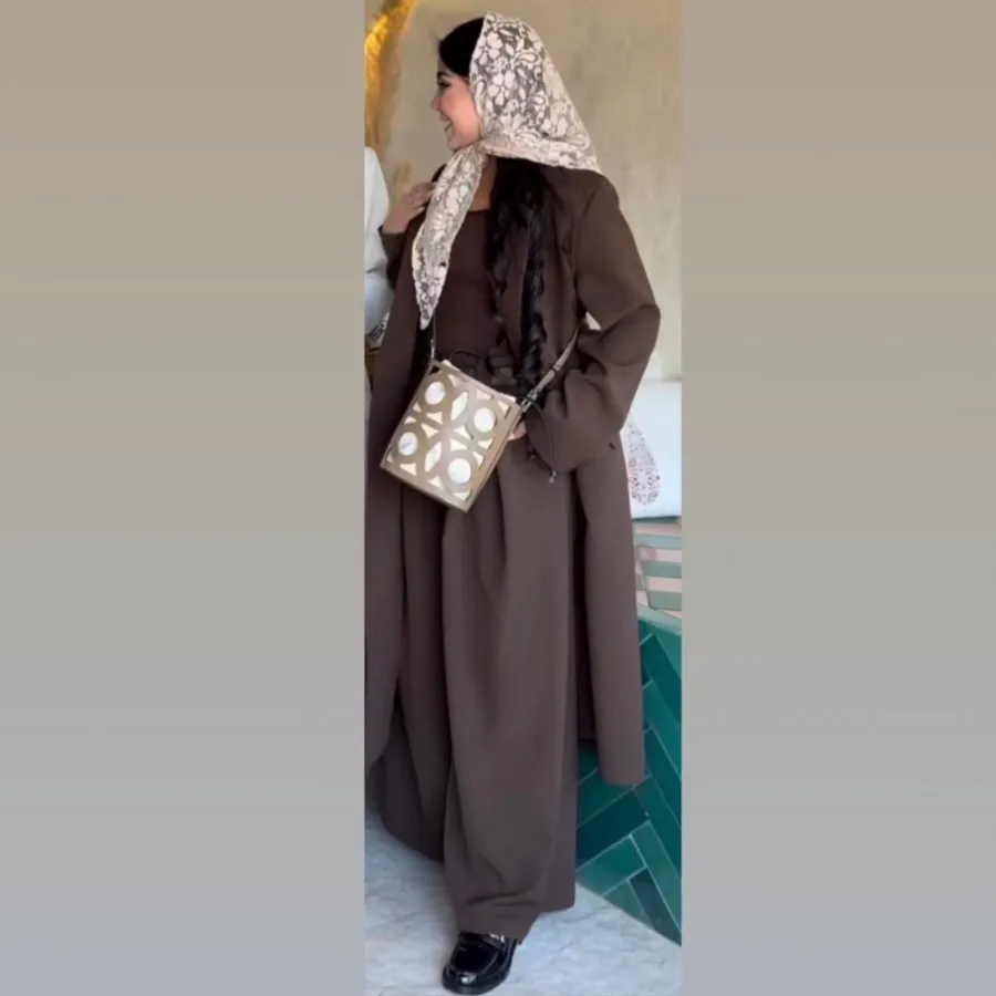 کت بلند قهوه ای