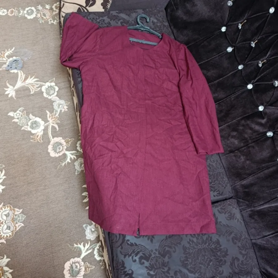 مانتو عنابی