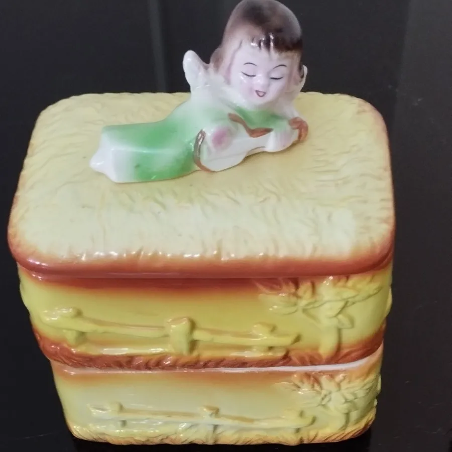 شکلات خوری ژاپنی