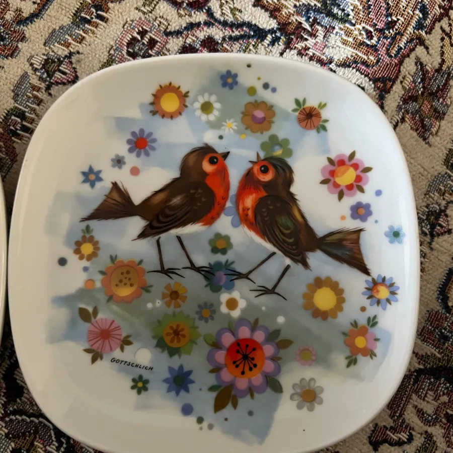 بشقاب چینی قدیمی